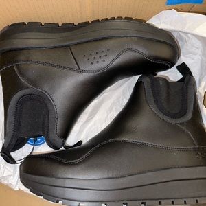 Columbia waterproof boots